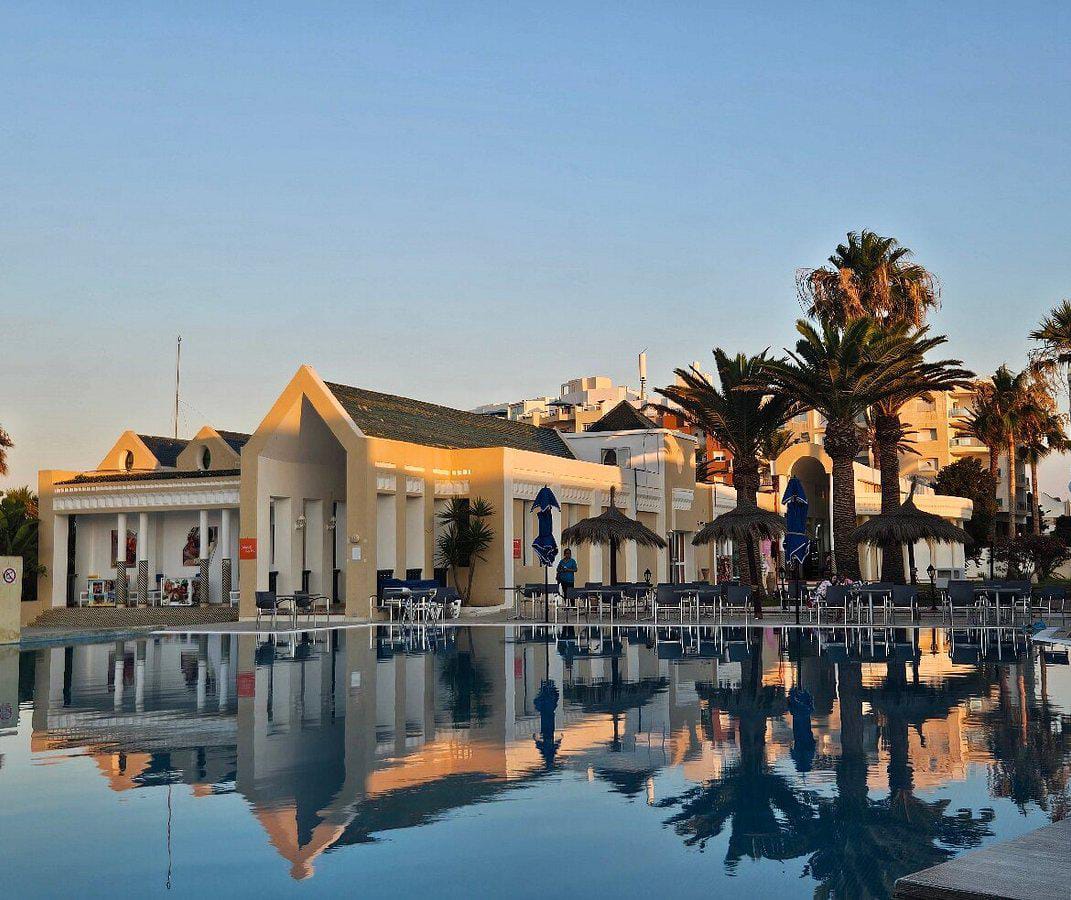 Les Piscines